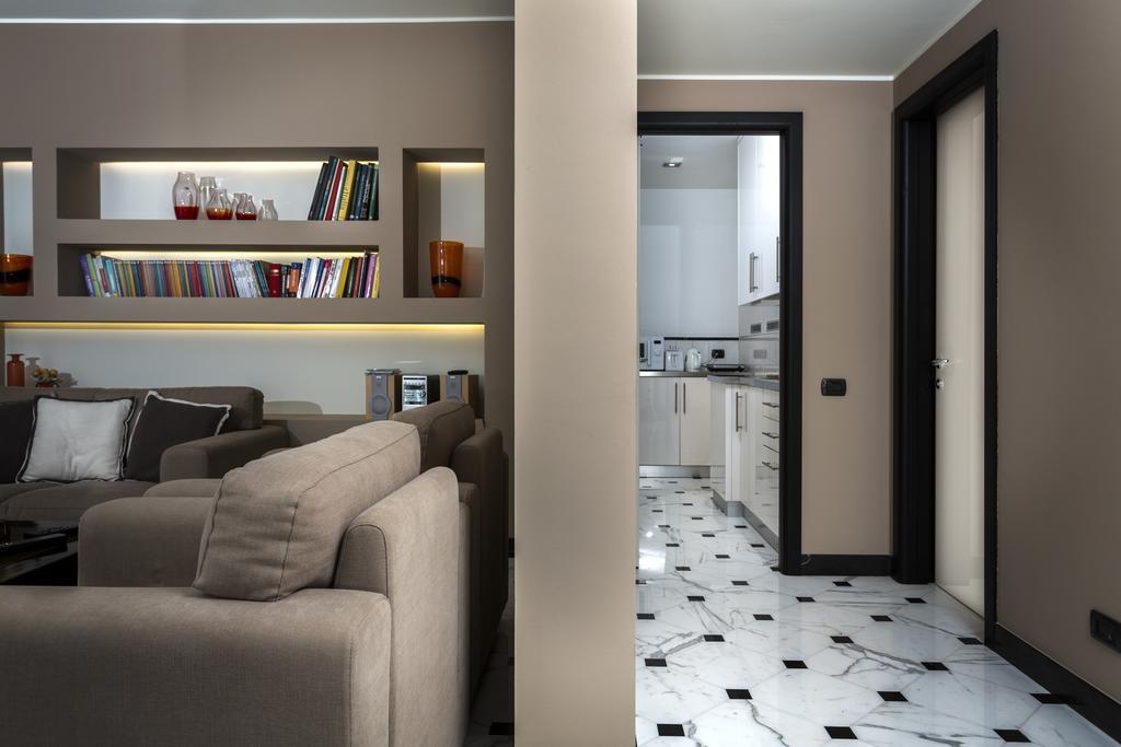 Suzzani Halldis Milan