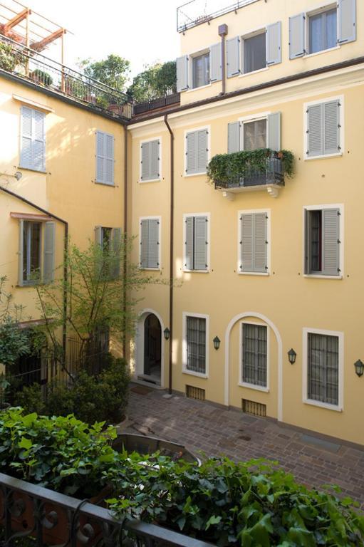 Cerva Fashion District Apartment Milan