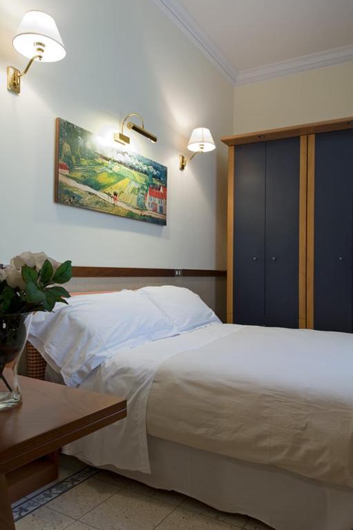 Cerva Fashion District Apartment *