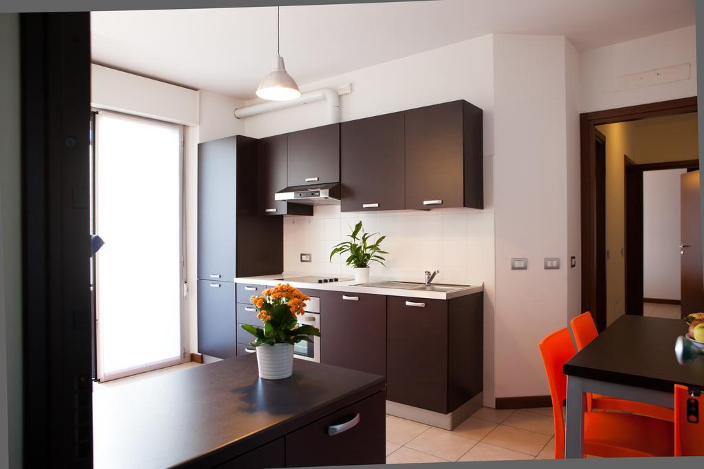 Housing32 Apartment Milan