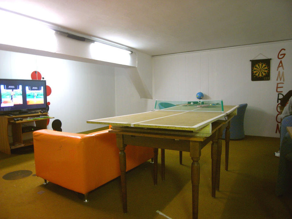 Hostel Colours *