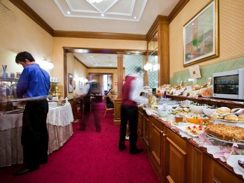 Hotel Berna