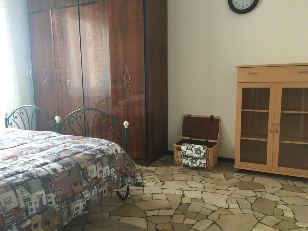 Apartment Govone 68 Milan