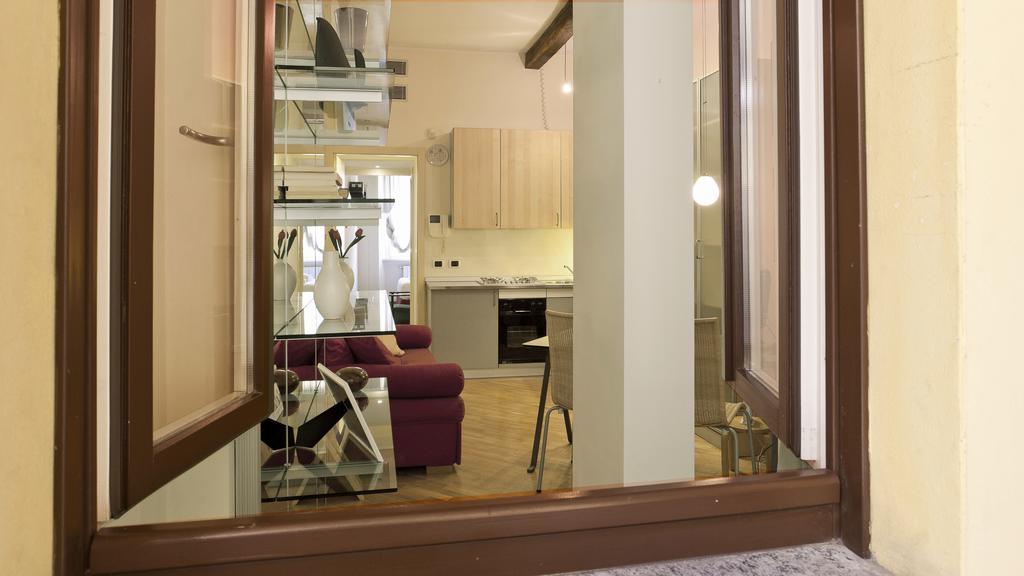 Italianway - Fiori Chiari 20 Milan