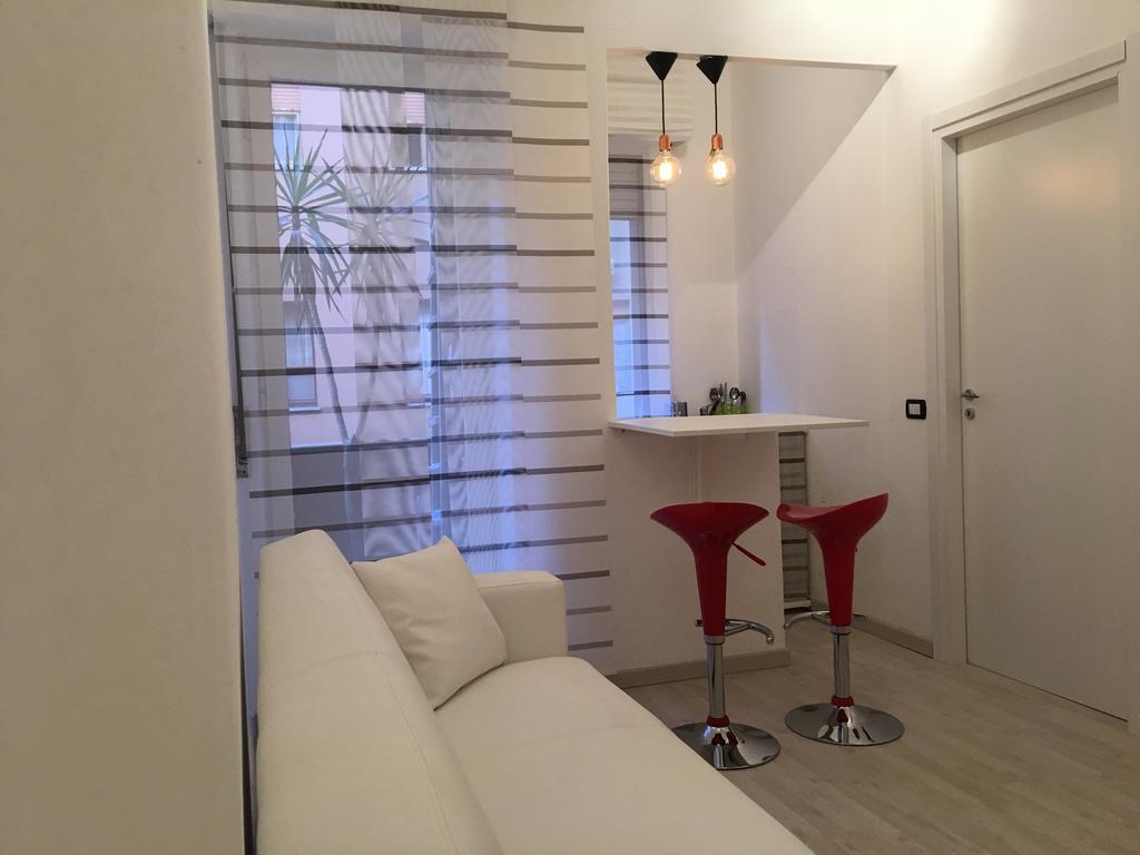 Superb White Flat Milan