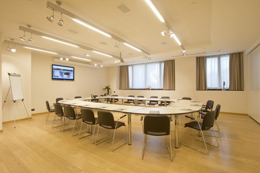 Hotel Western The Hub 4*