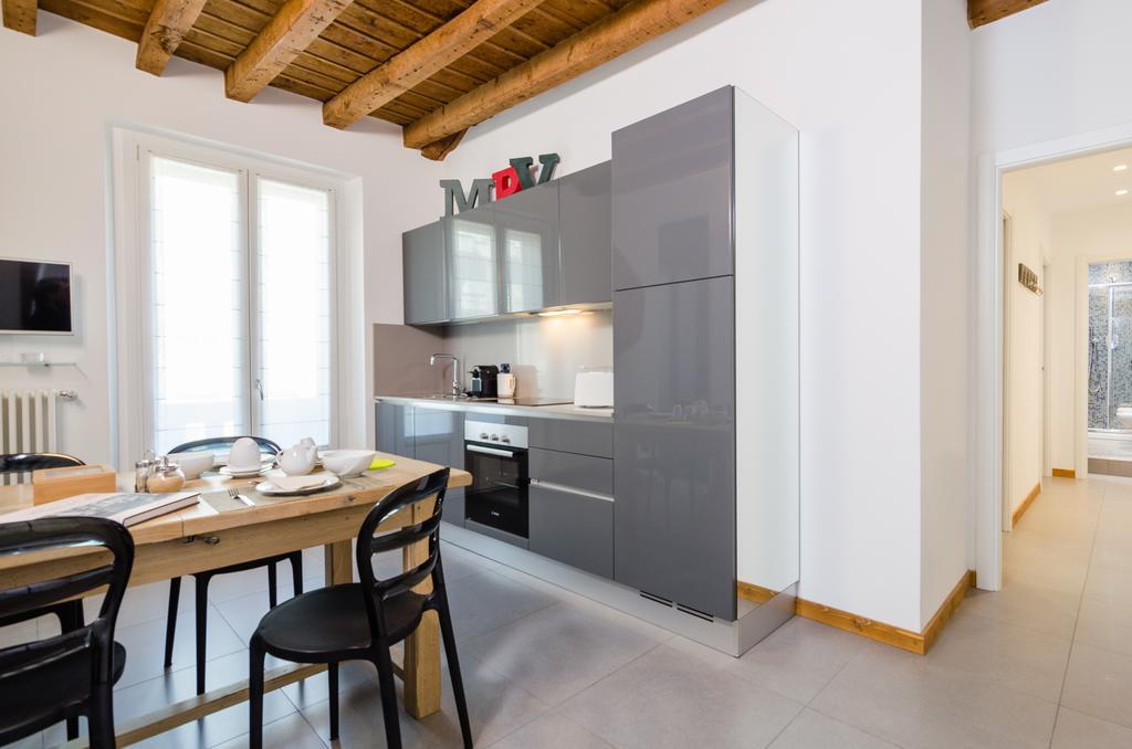 Porta Venezia Apartment