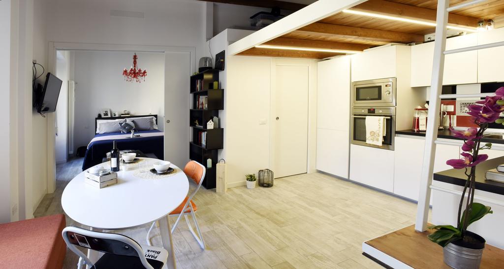 Apartamento Hintown Night Out House