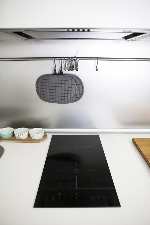 Alessia's Flat - Sarpi Apartment Milan