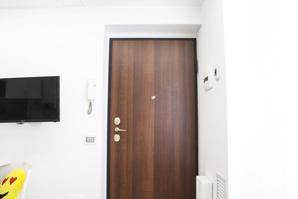 Alessia's Flat - Sarpi Apartment *