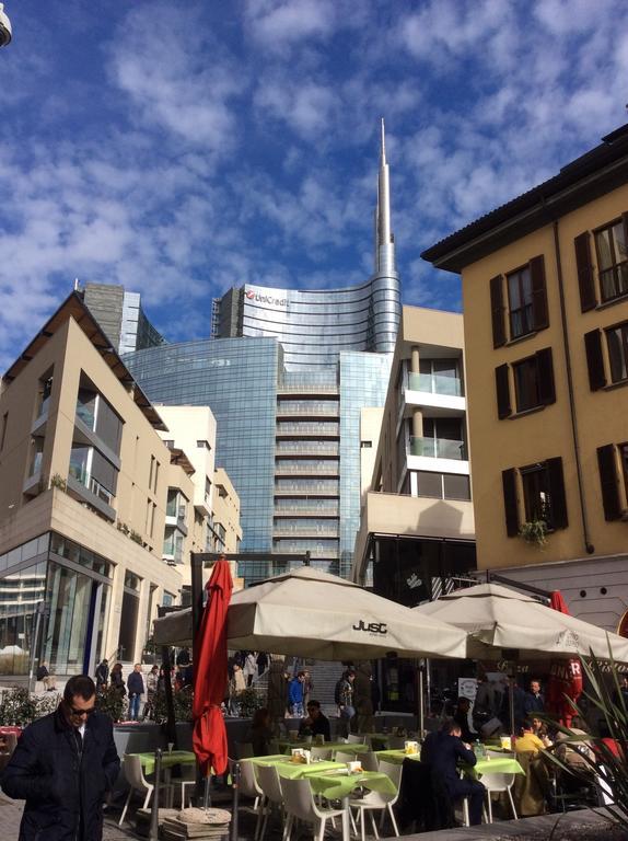 Corso 6 * Milan