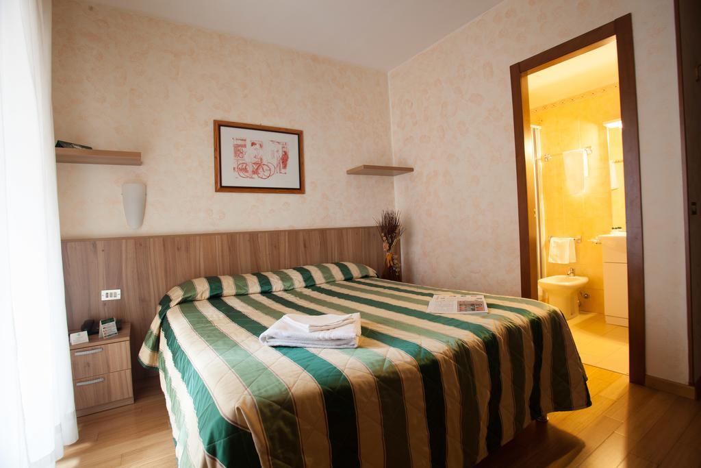 Desenzano Milan