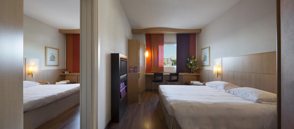 Rafael Hotel 3*