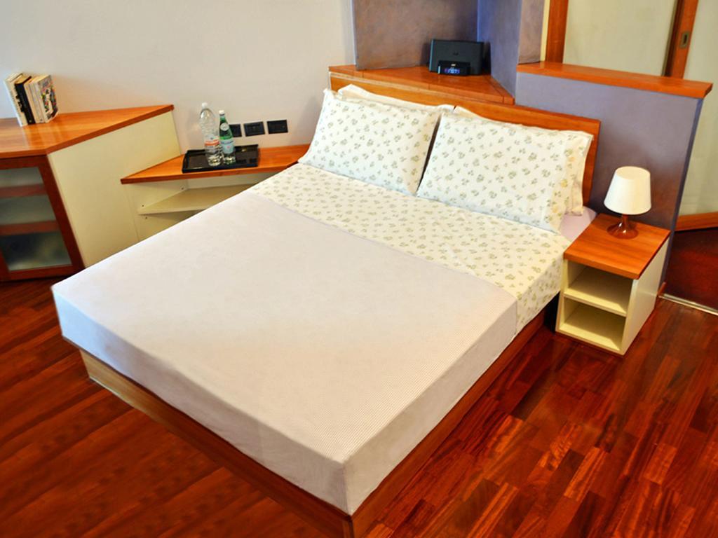 Apartamento Piazza Vesuvio 23 *