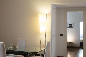 Via Ciro Menotti Halldis Apartment Apartment