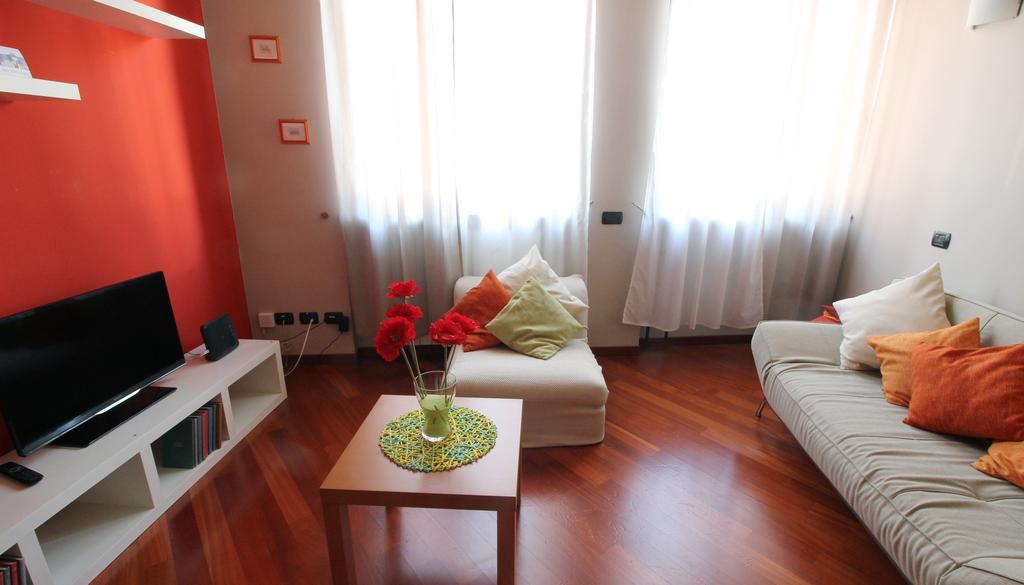 Italianway-s.m. Fontana Apartment *