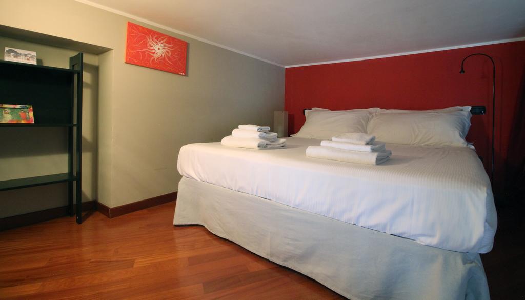 Italianway-s.m. Fontana Apartment
