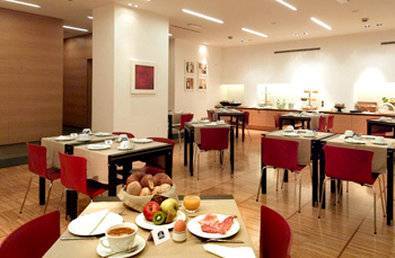 Western Major 4* Milan