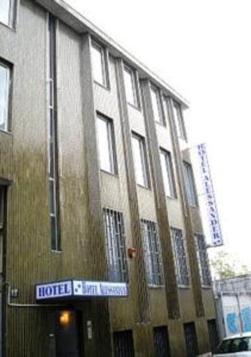 Alessander Hotel
