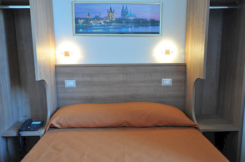 Montecarlo 3* Milan
