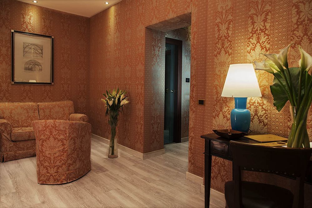 Pierre Hotel Milão