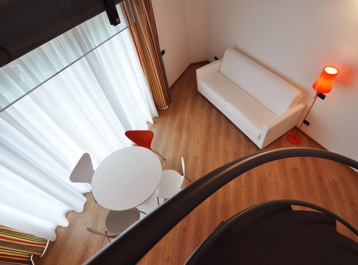 Aparthotel Bb Isola 2*