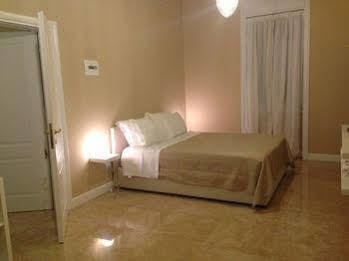 The Place Duomo Apartment *
