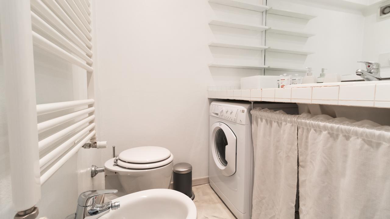 Italianway-Corso Sempione 88 * Milan