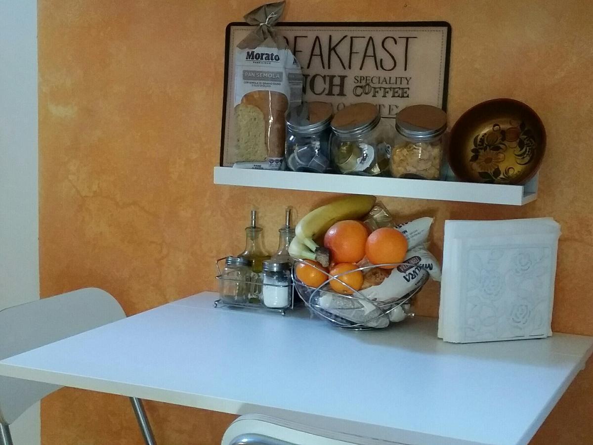 Acomodação com café da manhã  Melzo 13 *