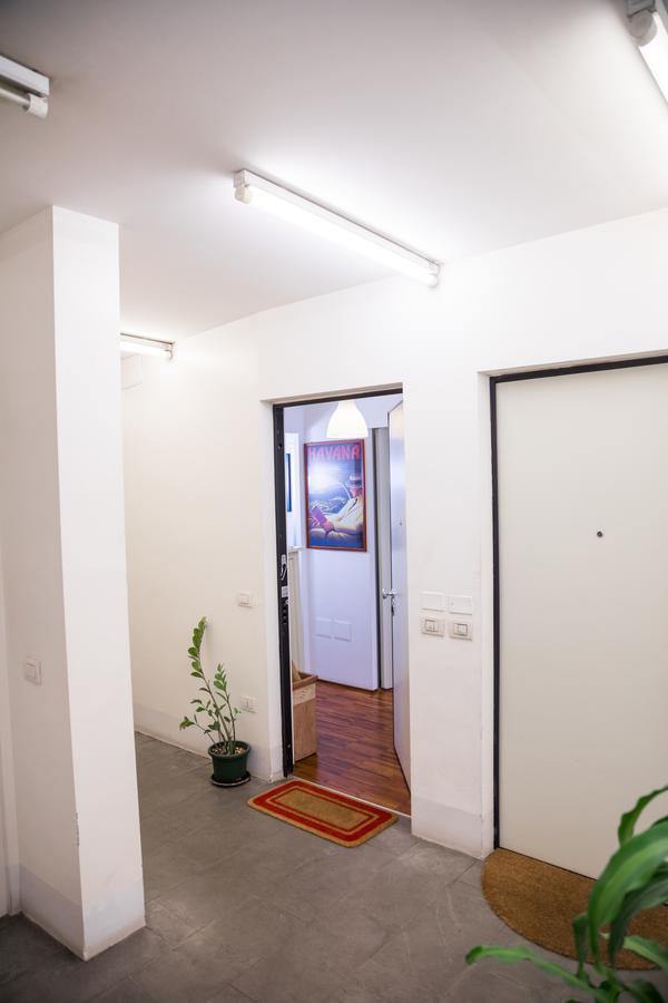 Via Nicastro Open Space Apartment