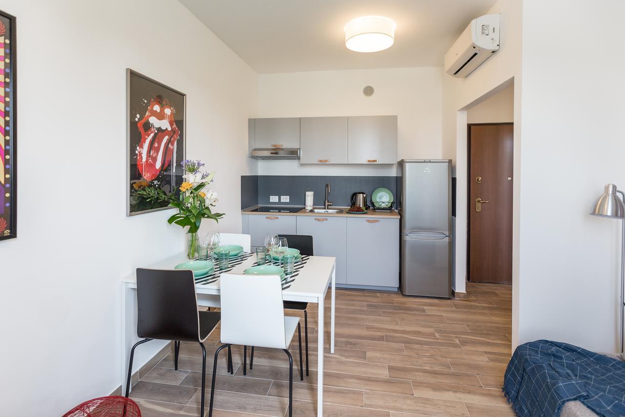 Certosa Colorful Mini Flats Apartment Milan
