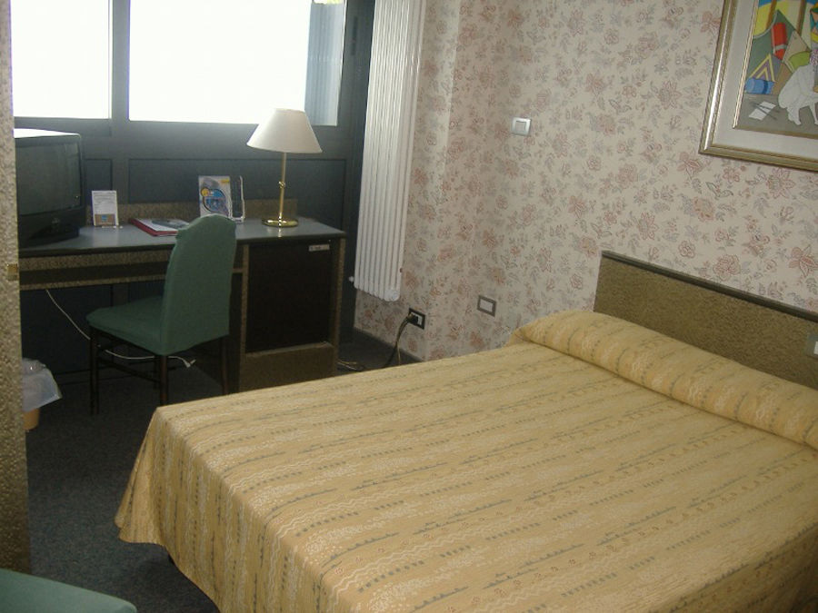 Dei Fiori 3* Milan