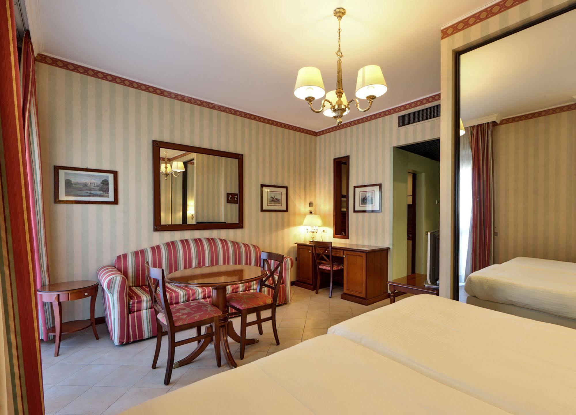 Unaway Hotel&residence Contessa Jolanda 4* Milano