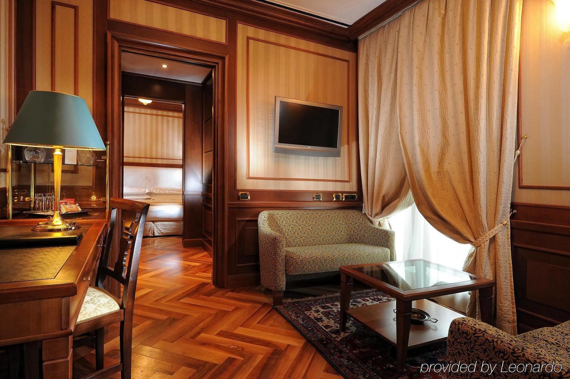 Manzoni Hotel 4*