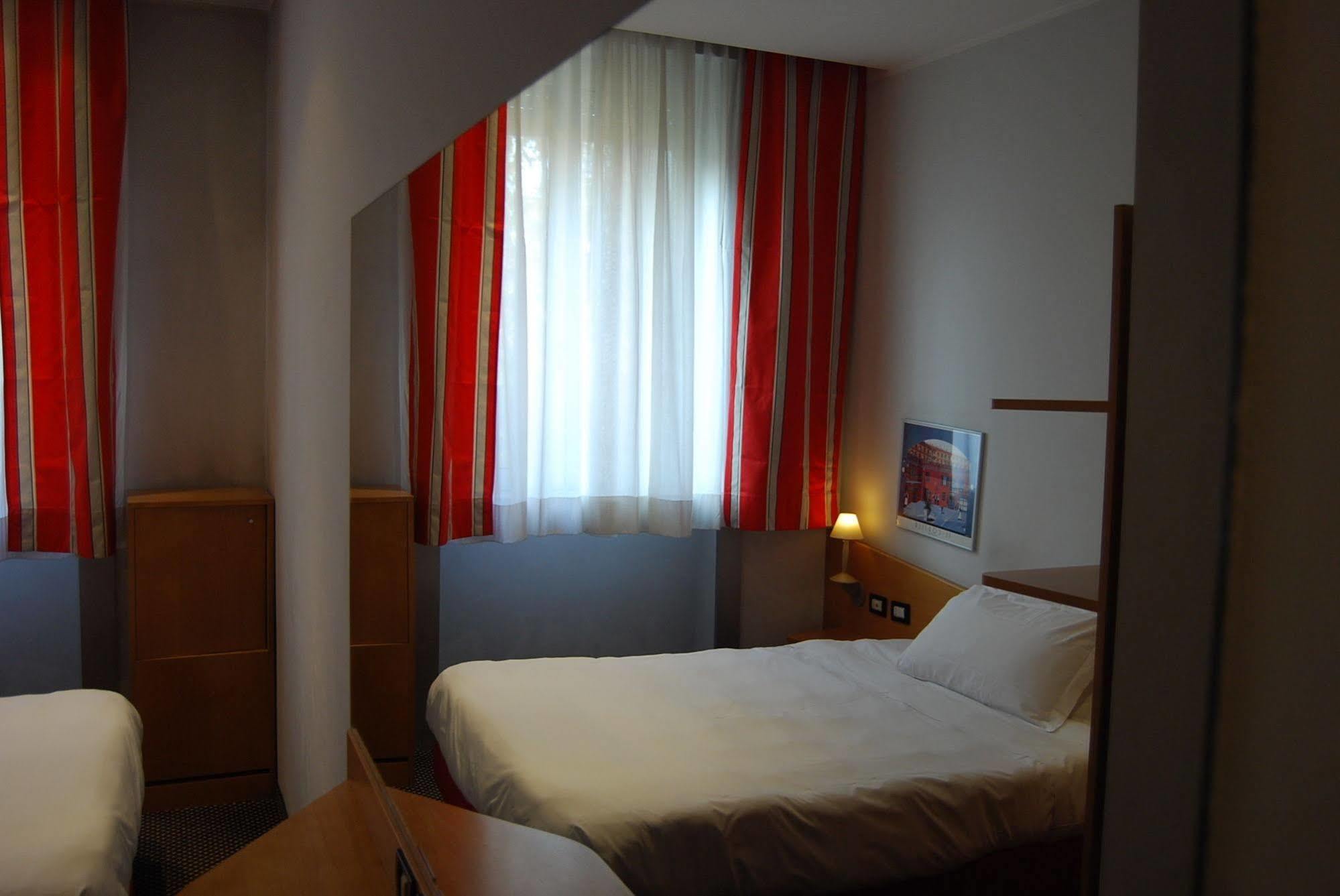 Hotel Allegroitalia Espresso Darsena 3*