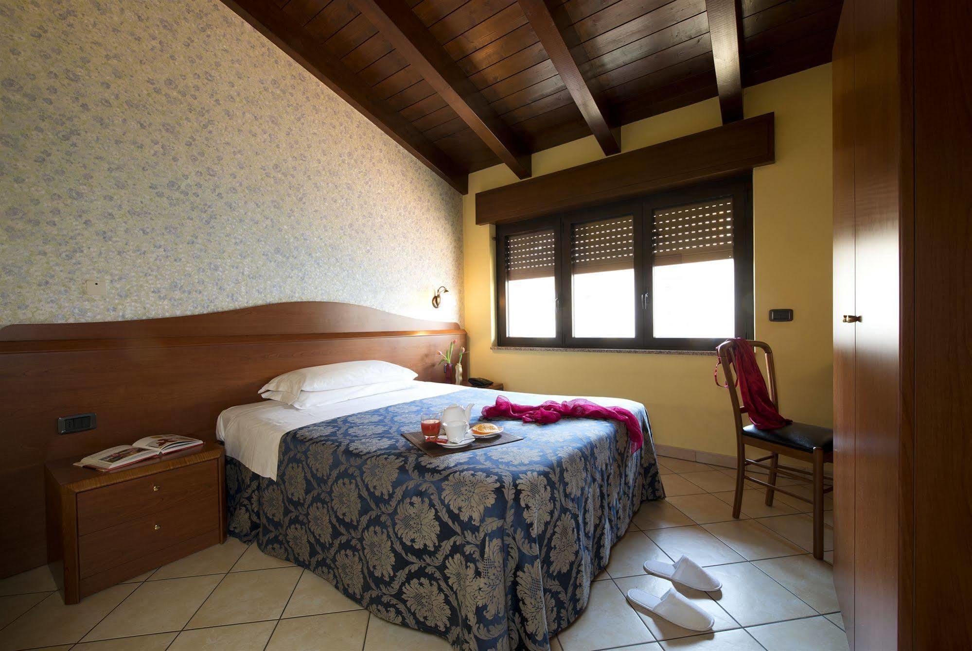 Hotel Venini Milan