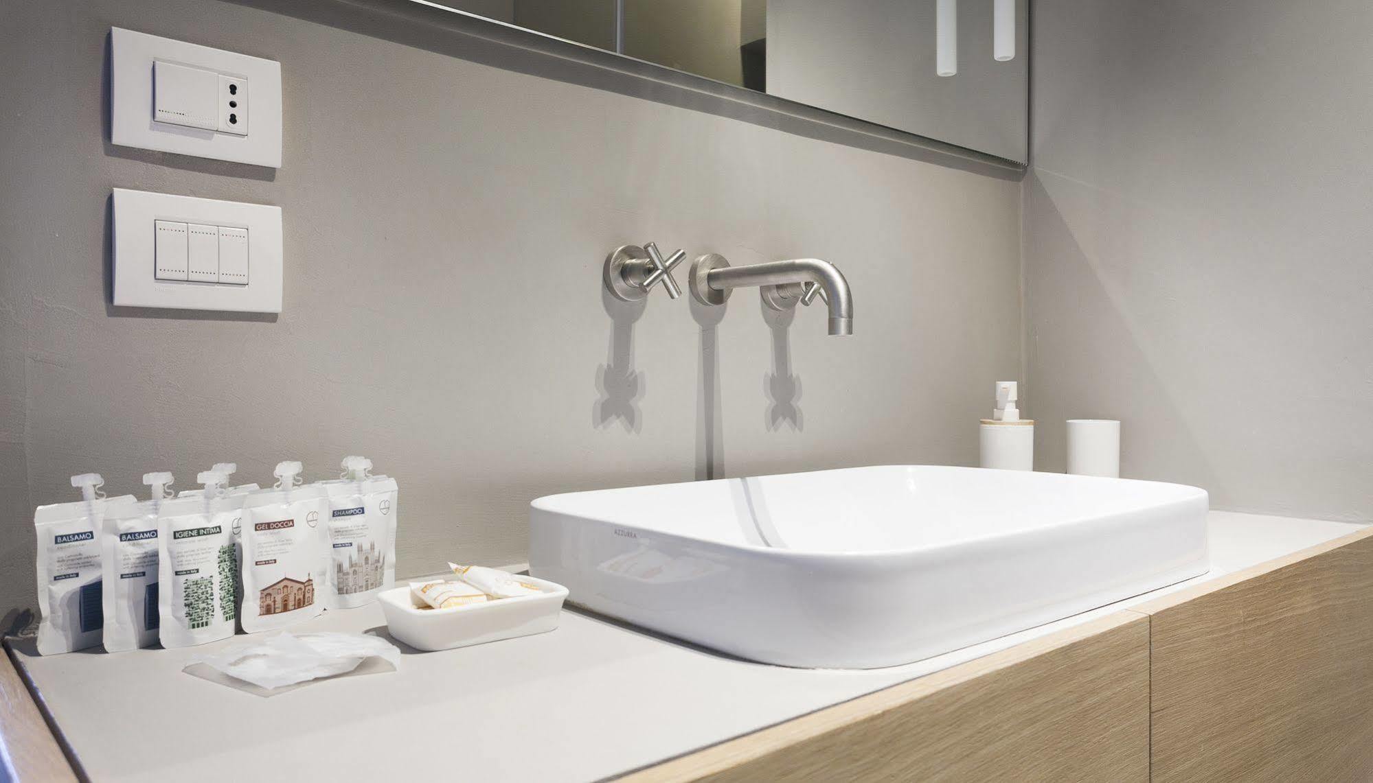 Corso 6 Apartment Milan