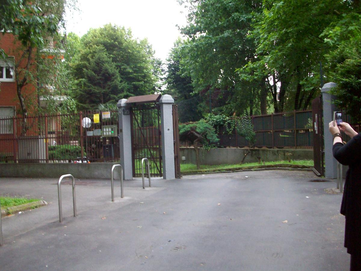 A San Siro 75 Bed & Breakfast 2*