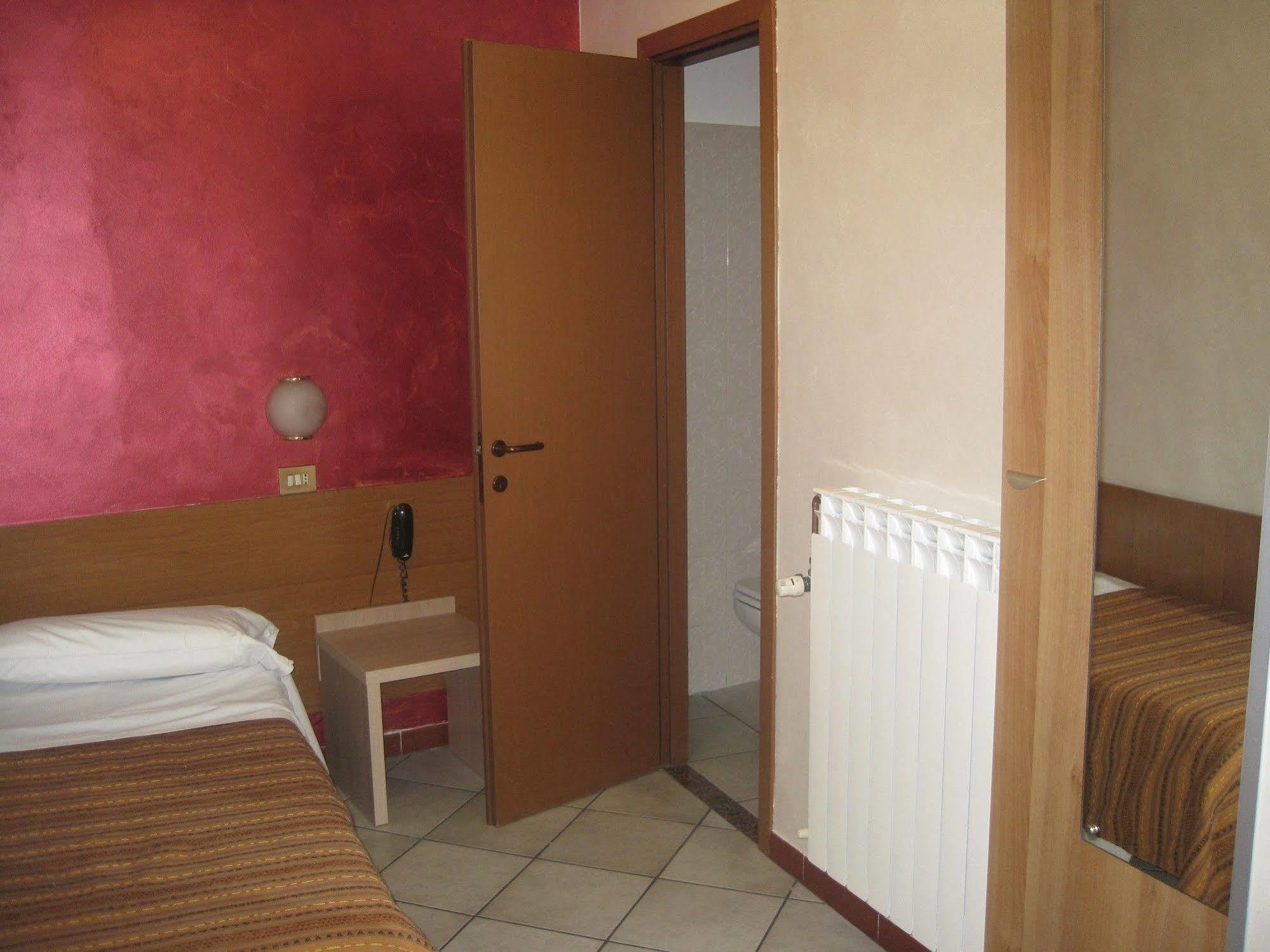 Bel Sit Hotel Milão