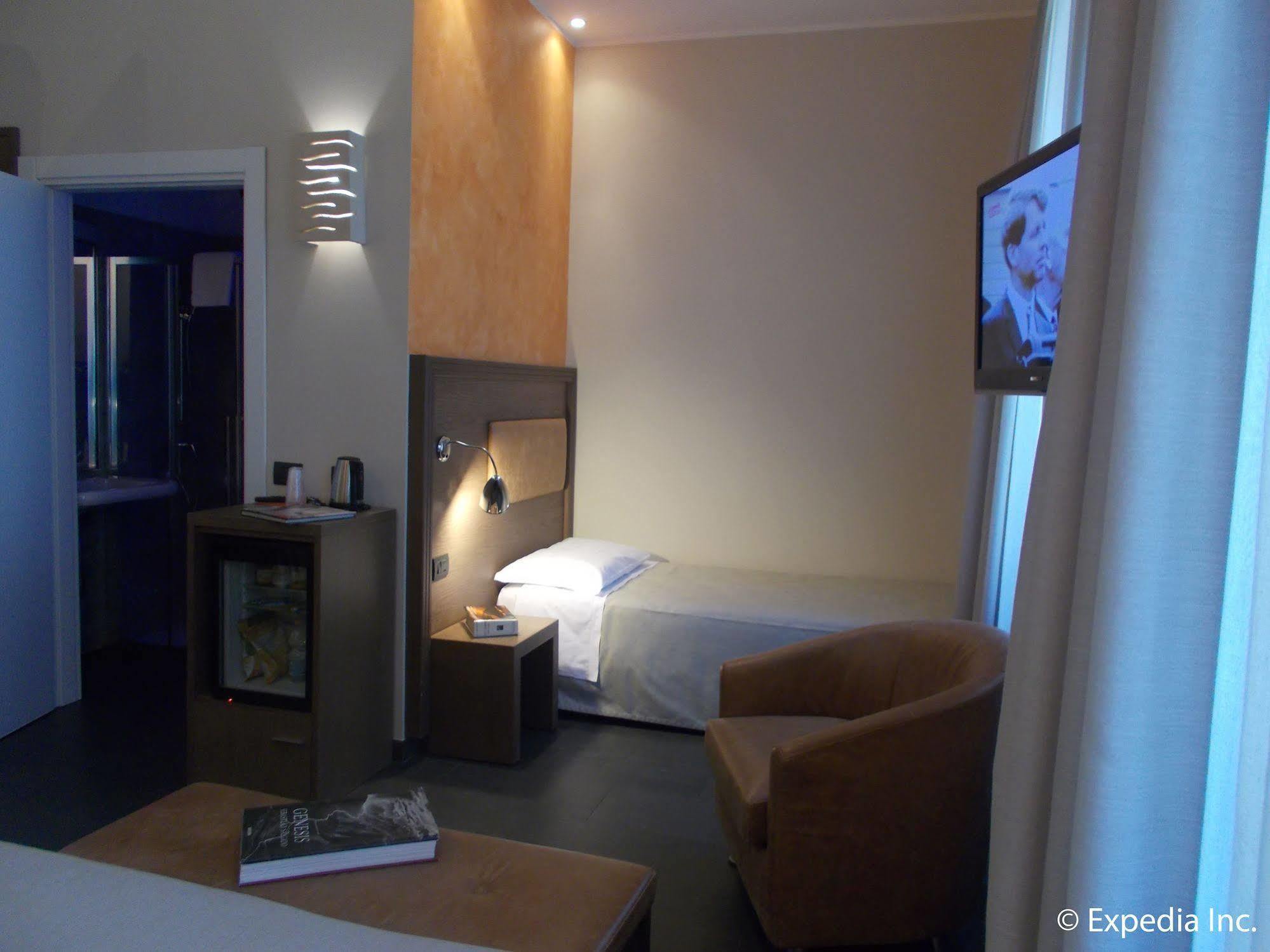 Biocity Hotel 3*