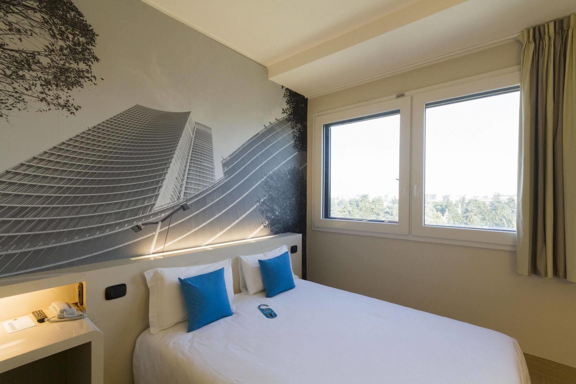 Hotel Cenisio Garibaldi Milan