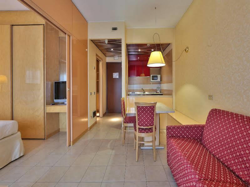 Aparthotel Unaway & Quark Due Milan