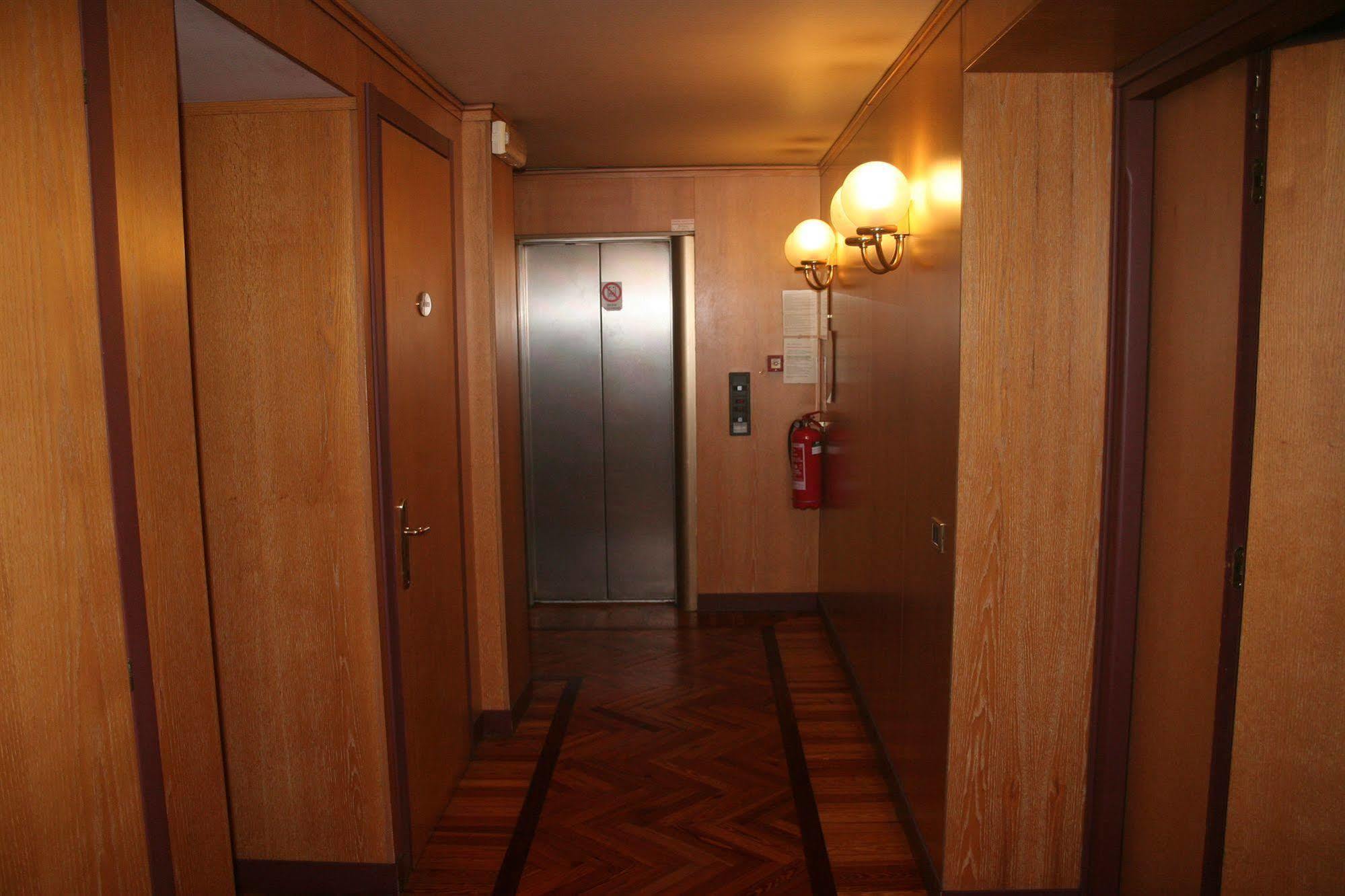 Albert Hotel Hotel 3*