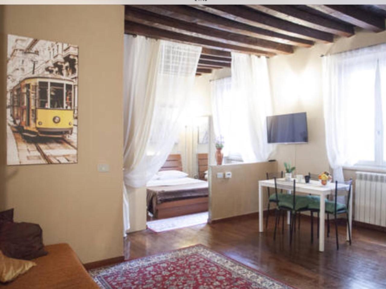 Corso 6 Apartment *