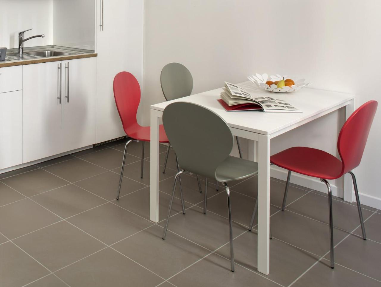 Up To - Residenze * Milano