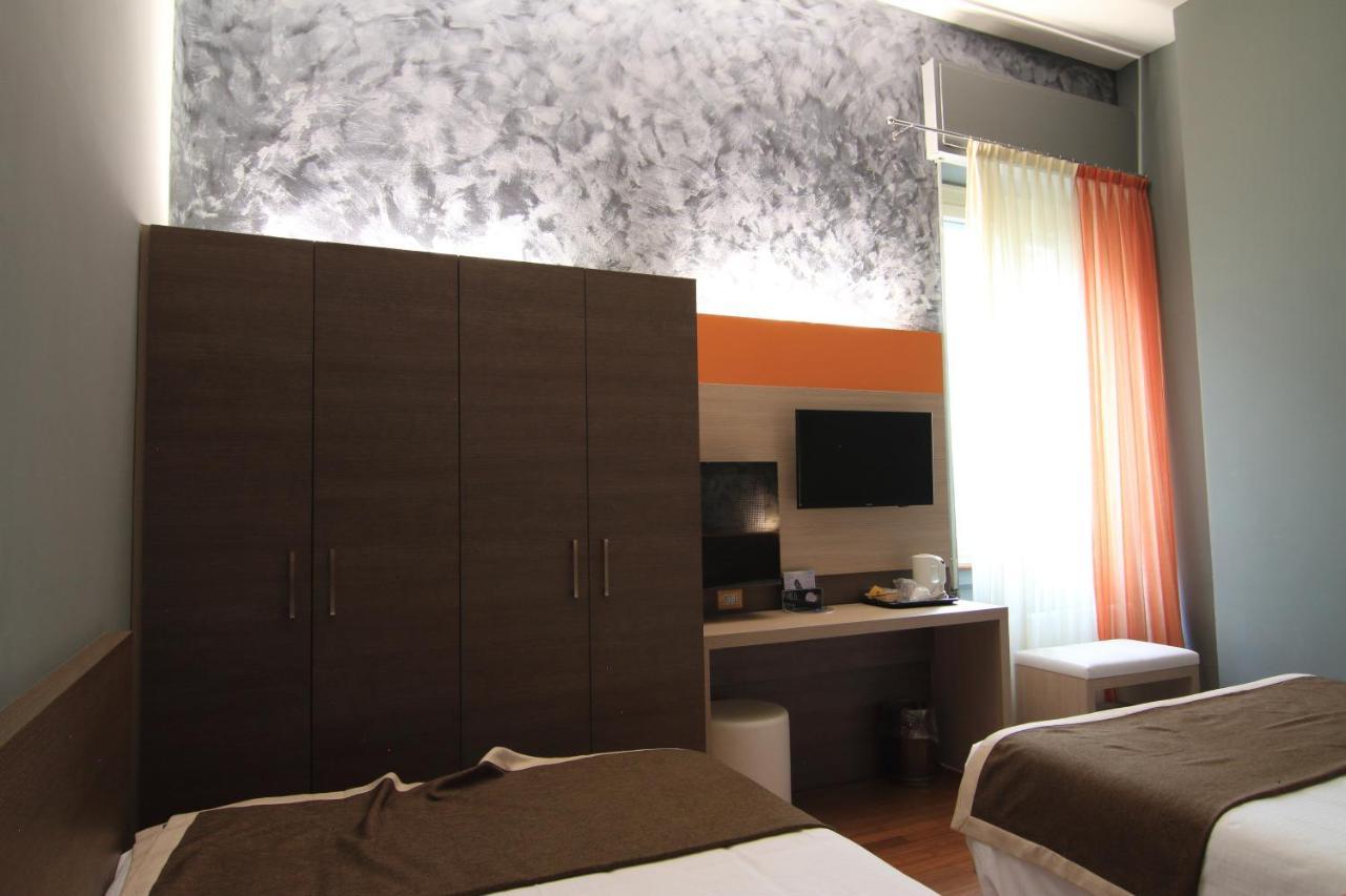 Hotel Metro 3*