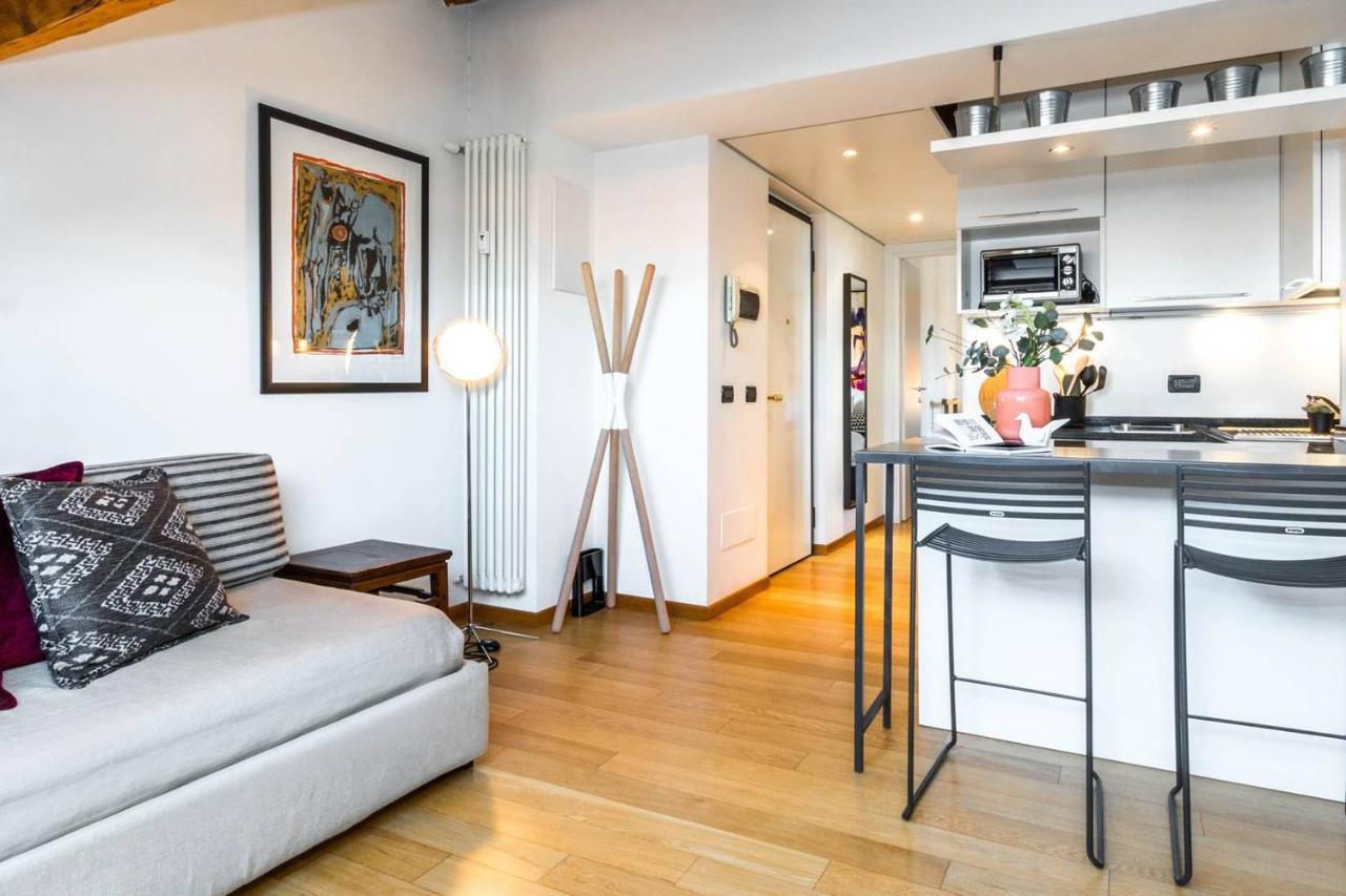 Altido Lovely Mansard Apartment *