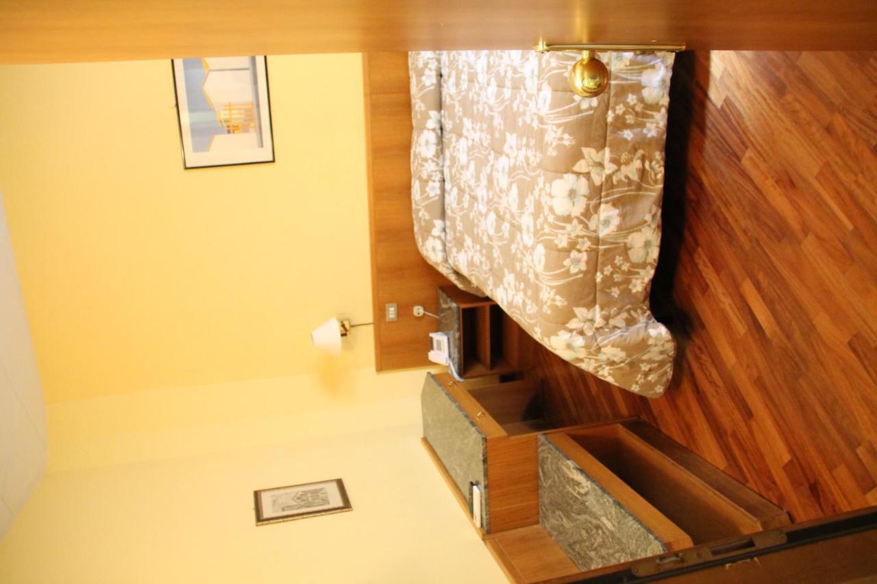 Vecchia Hotel