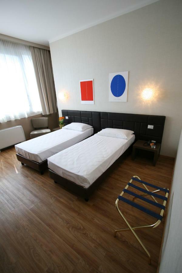 Oro Blu Milan