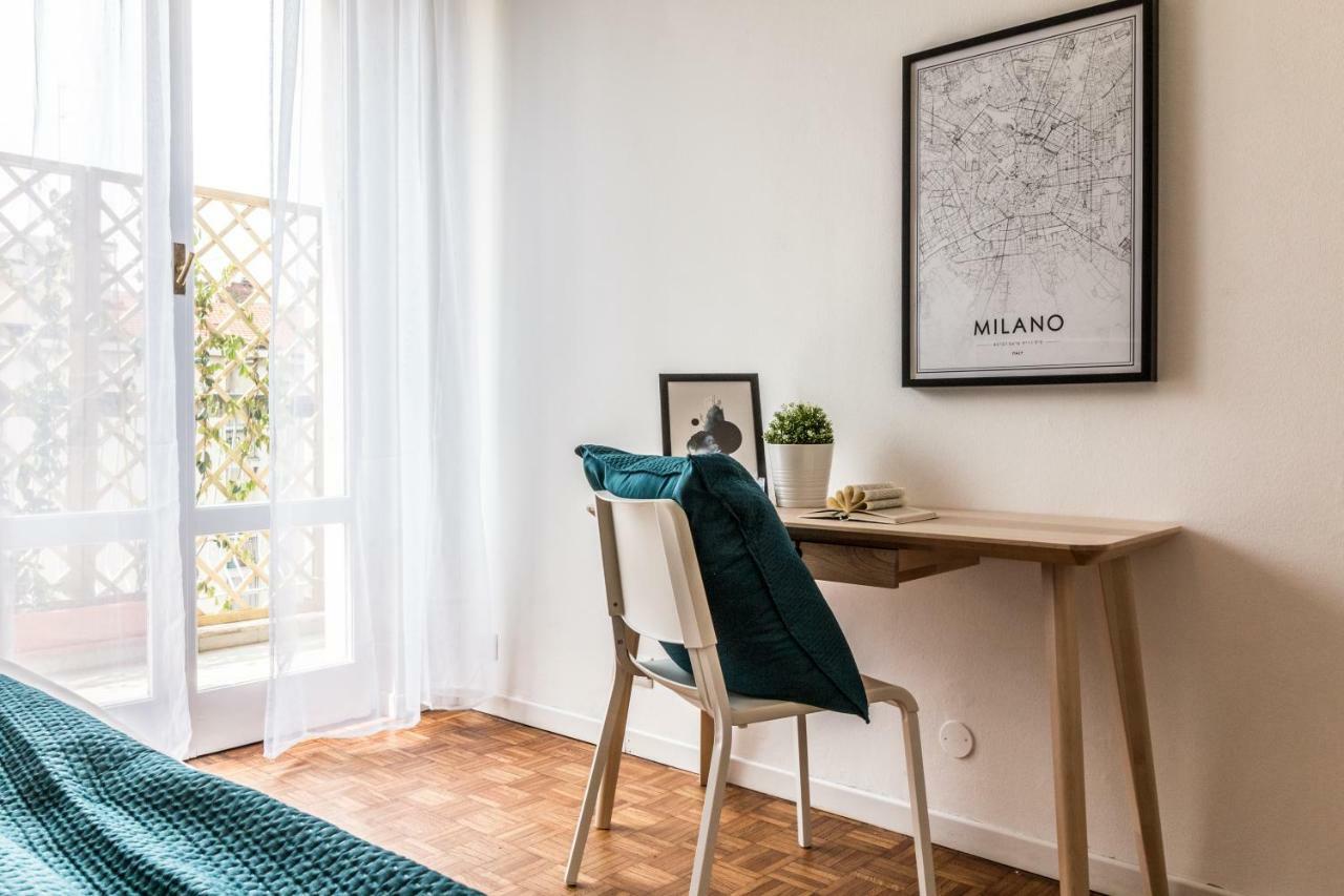 Joivy Modern 1-bed Flat With Balcony In Portello Apartment